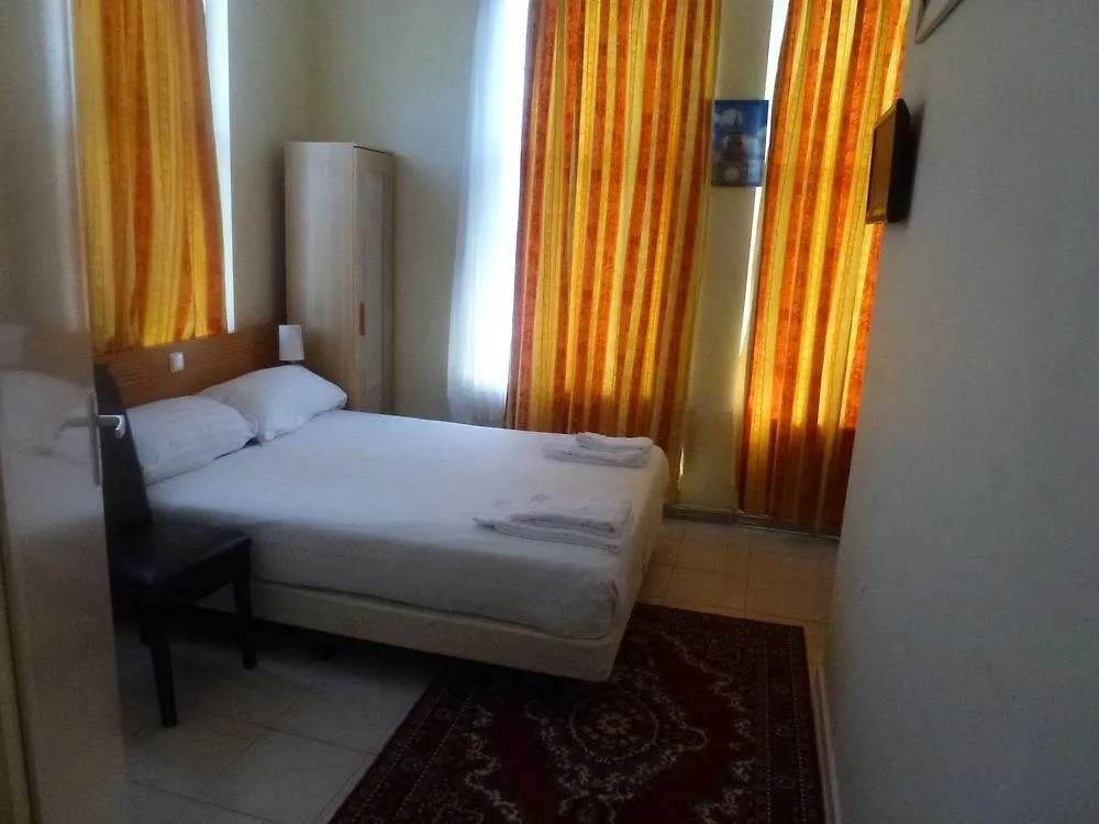 Hotel Isis Amsterdam 3*,  Netherlands